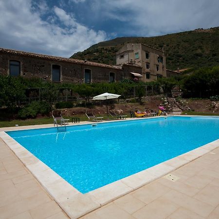 Bed and Breakfast La Ferula Scillato  Екстер'єр фото