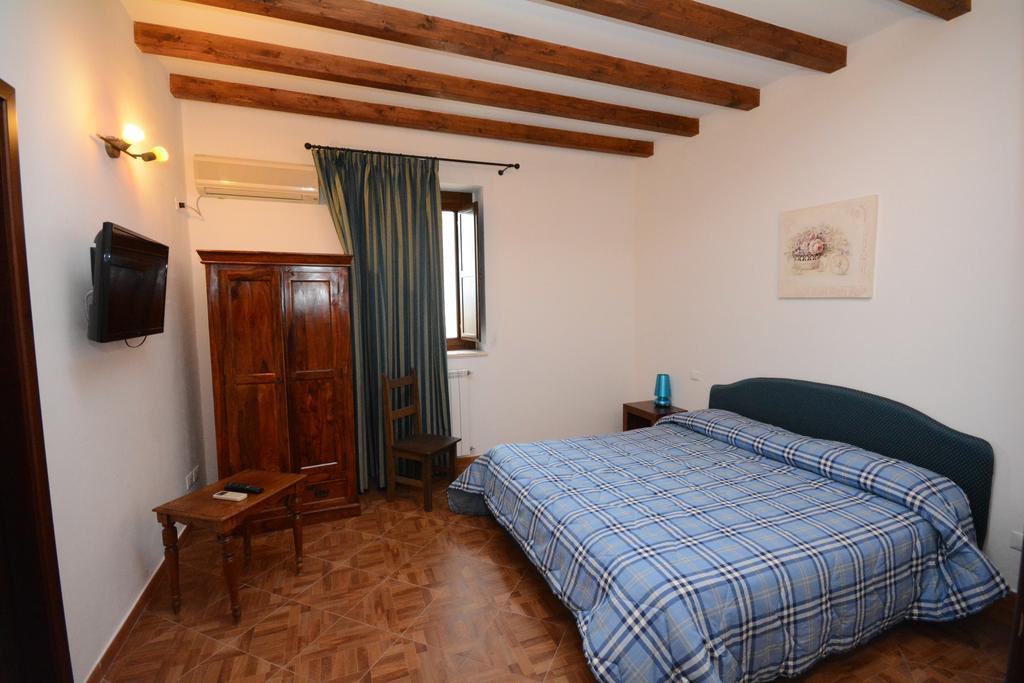 Bed and Breakfast La Ferula Scillato  Екстер'єр фото