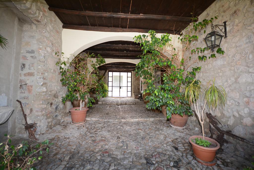 Bed and Breakfast La Ferula Scillato  Екстер'єр фото