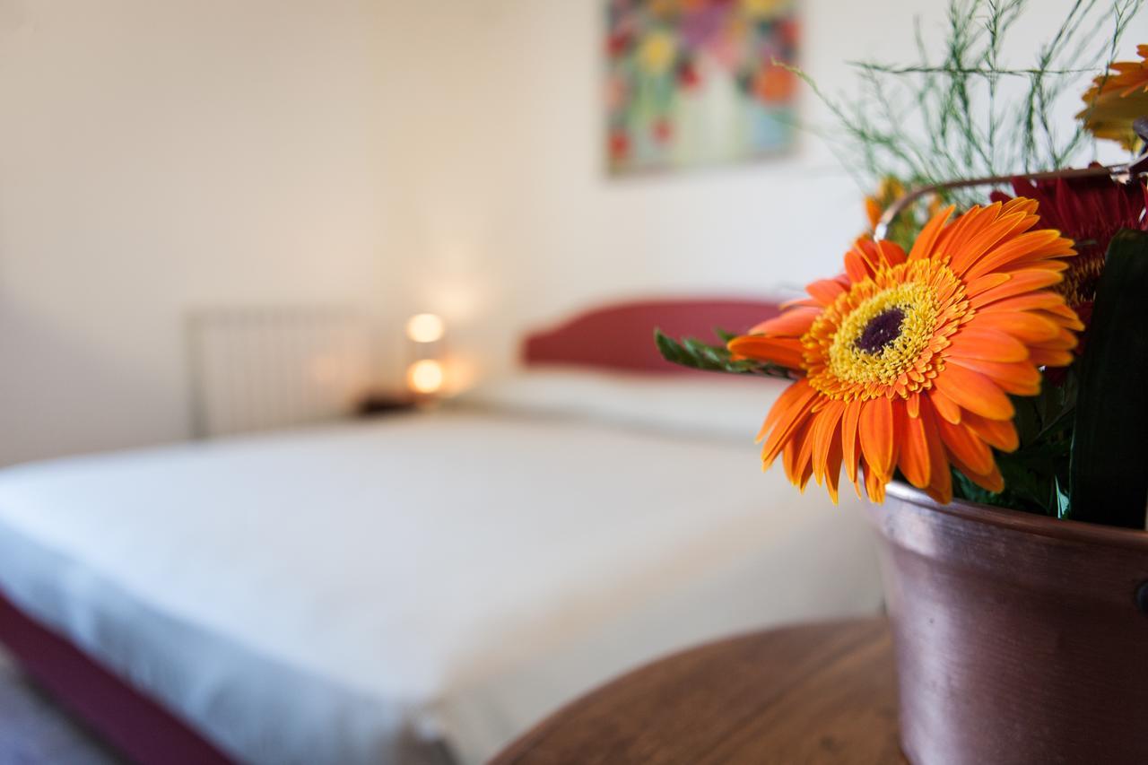 Bed and Breakfast La Ferula Scillato  Екстер'єр фото