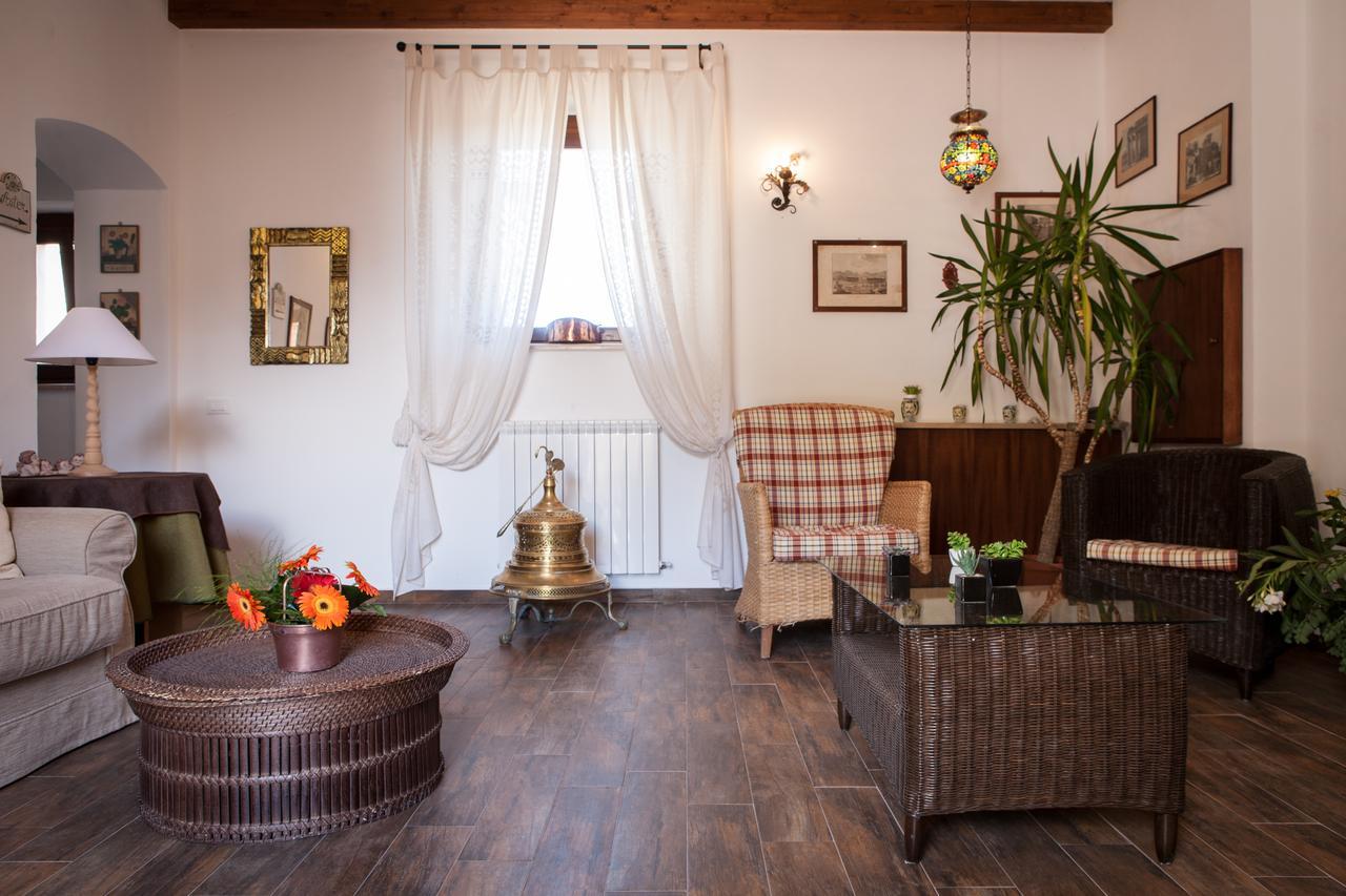 Bed and Breakfast La Ferula Scillato  Екстер'єр фото
