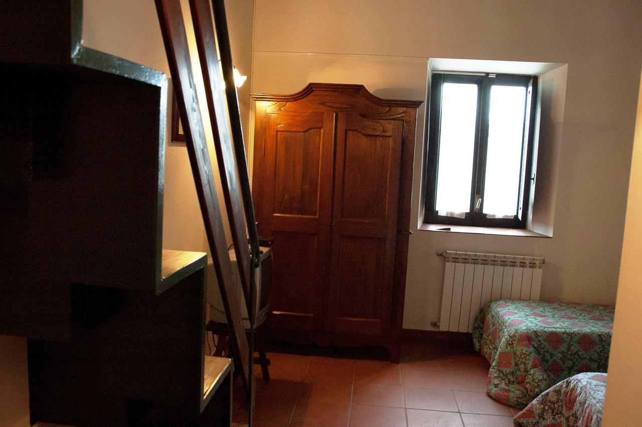 Bed and Breakfast La Ferula Scillato  Екстер'єр фото