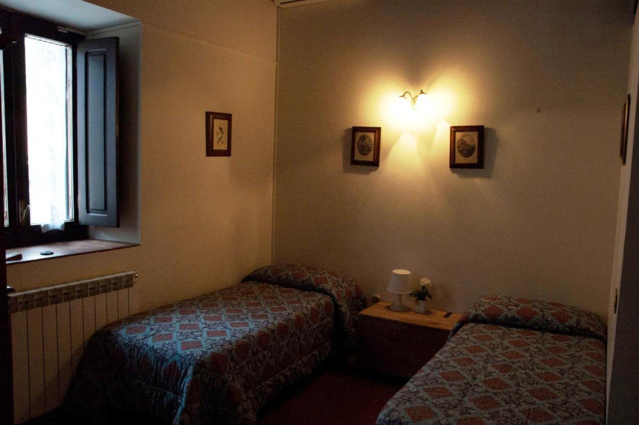 Bed and Breakfast La Ferula Scillato  Екстер'єр фото