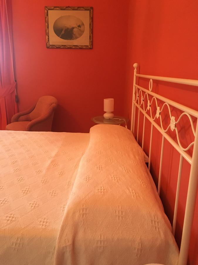 Bed and Breakfast La Ferula Scillato  Екстер'єр фото