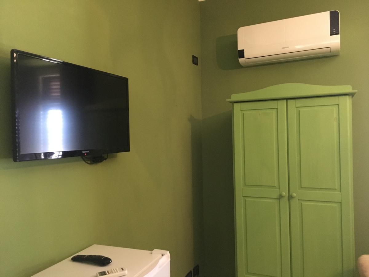 Bed and Breakfast La Ferula Scillato  Екстер'єр фото