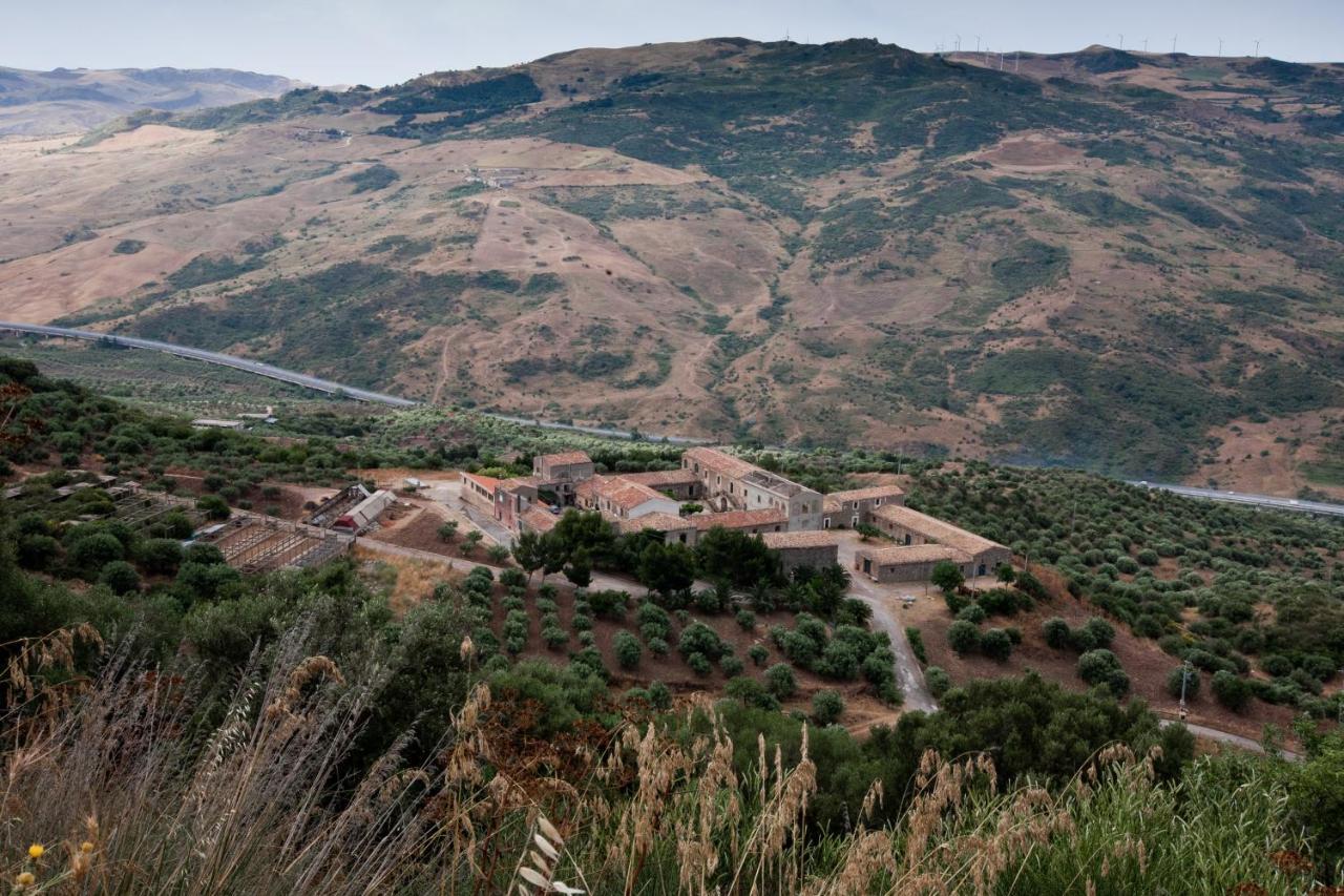 Bed and Breakfast La Ferula Scillato  Екстер'єр фото